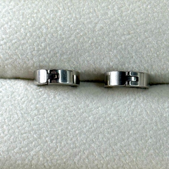 NWOT Fashion Jewelry Men’s Sterling Silver Huggie Earring Set - Picture 4 of 5